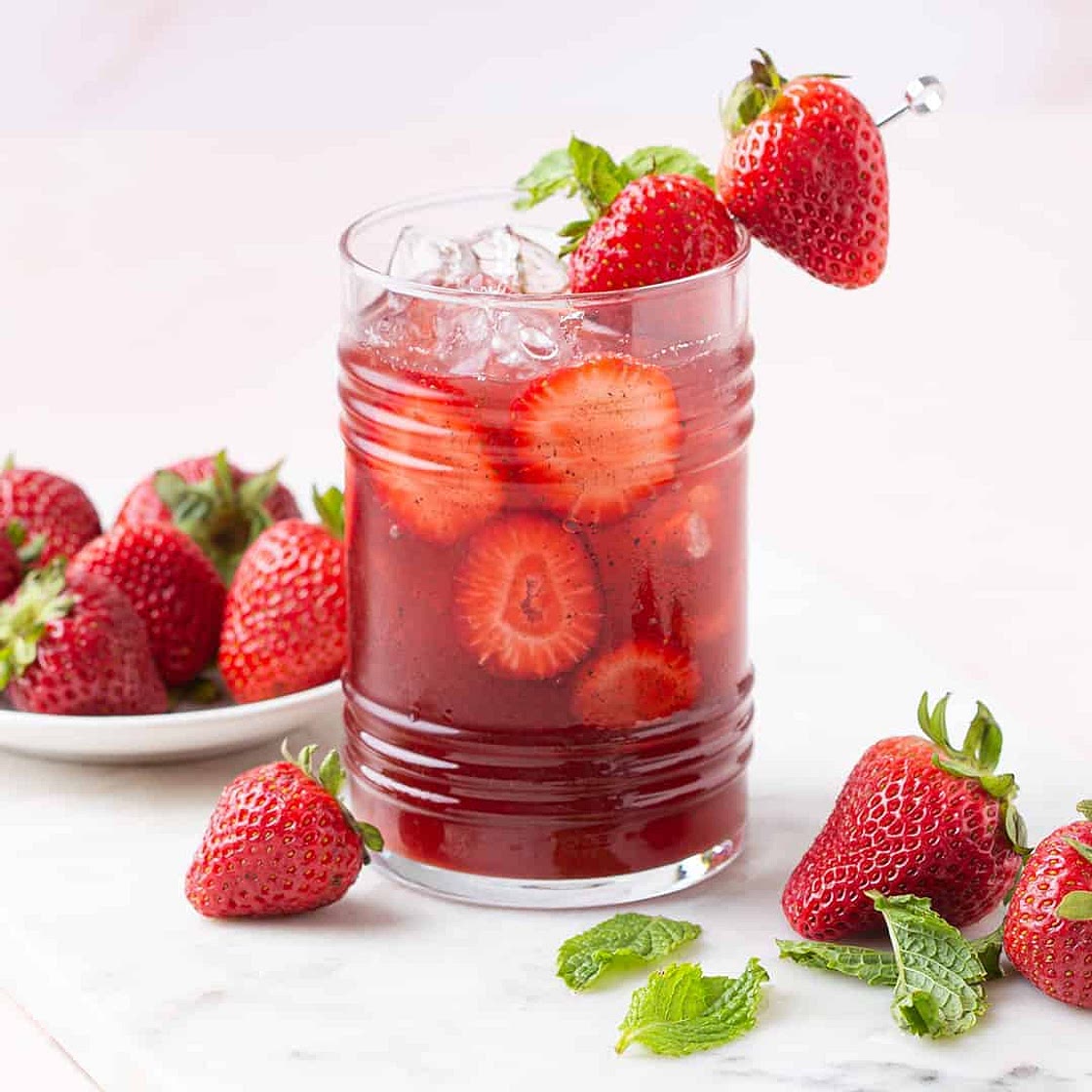 Strawberry Acai Refresher Recipe