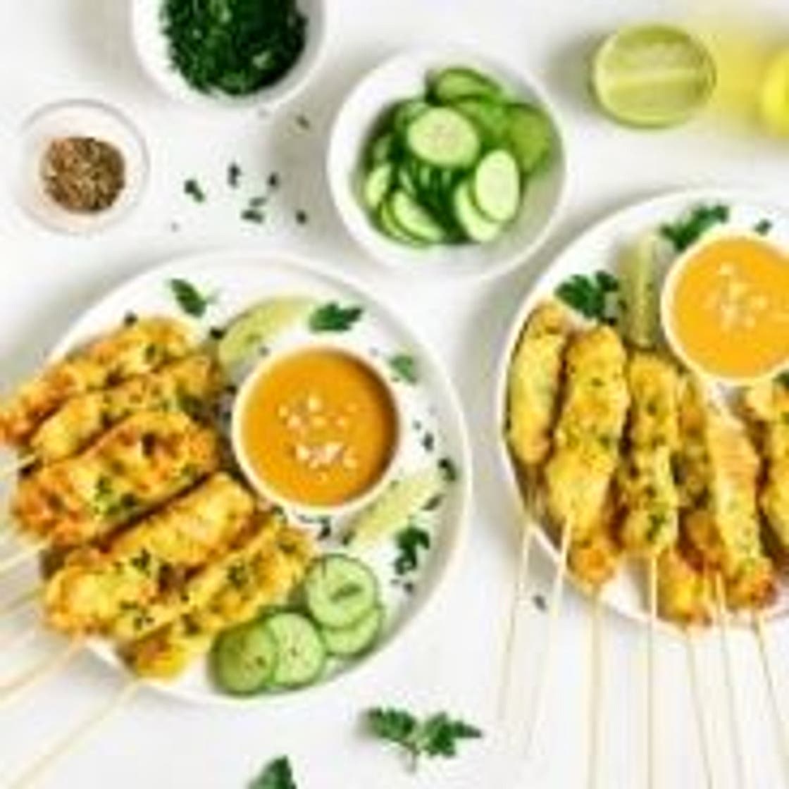 Chicken satay with peanut sauce