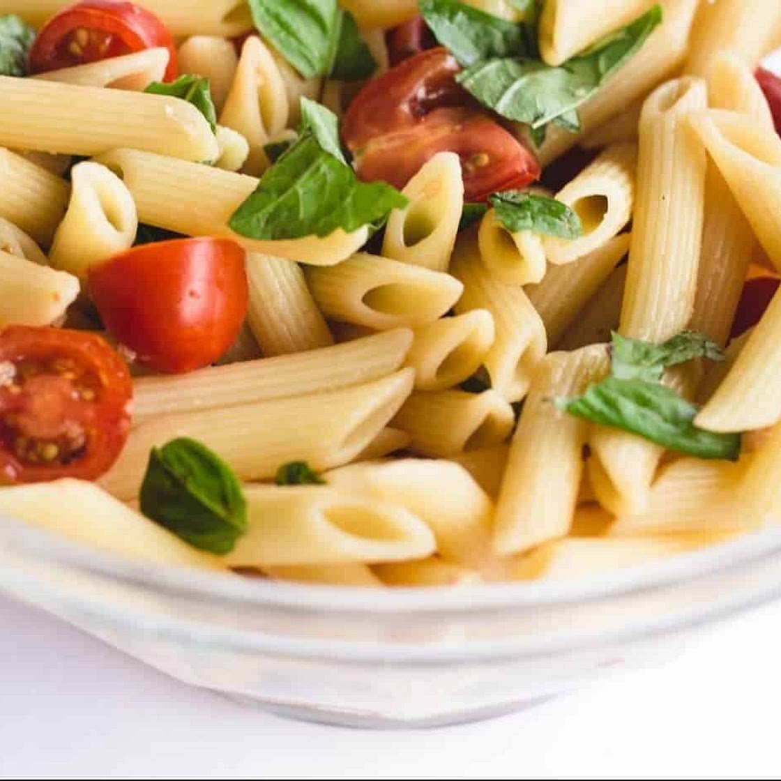 Fresh Tomato and Basil Pasta Salad Recipe