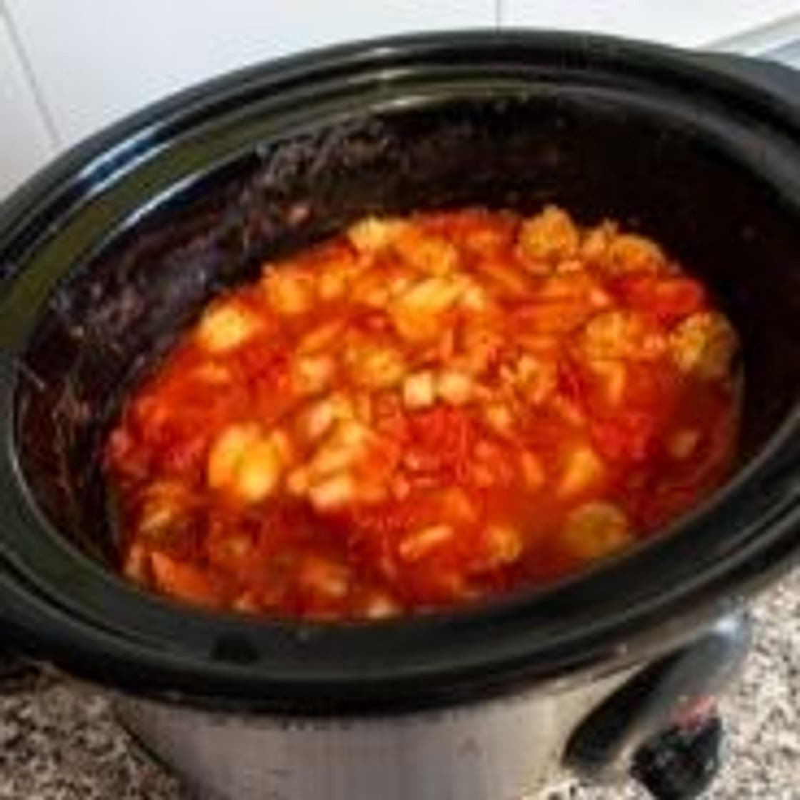 Slow cooker sauerkraut and sausage
