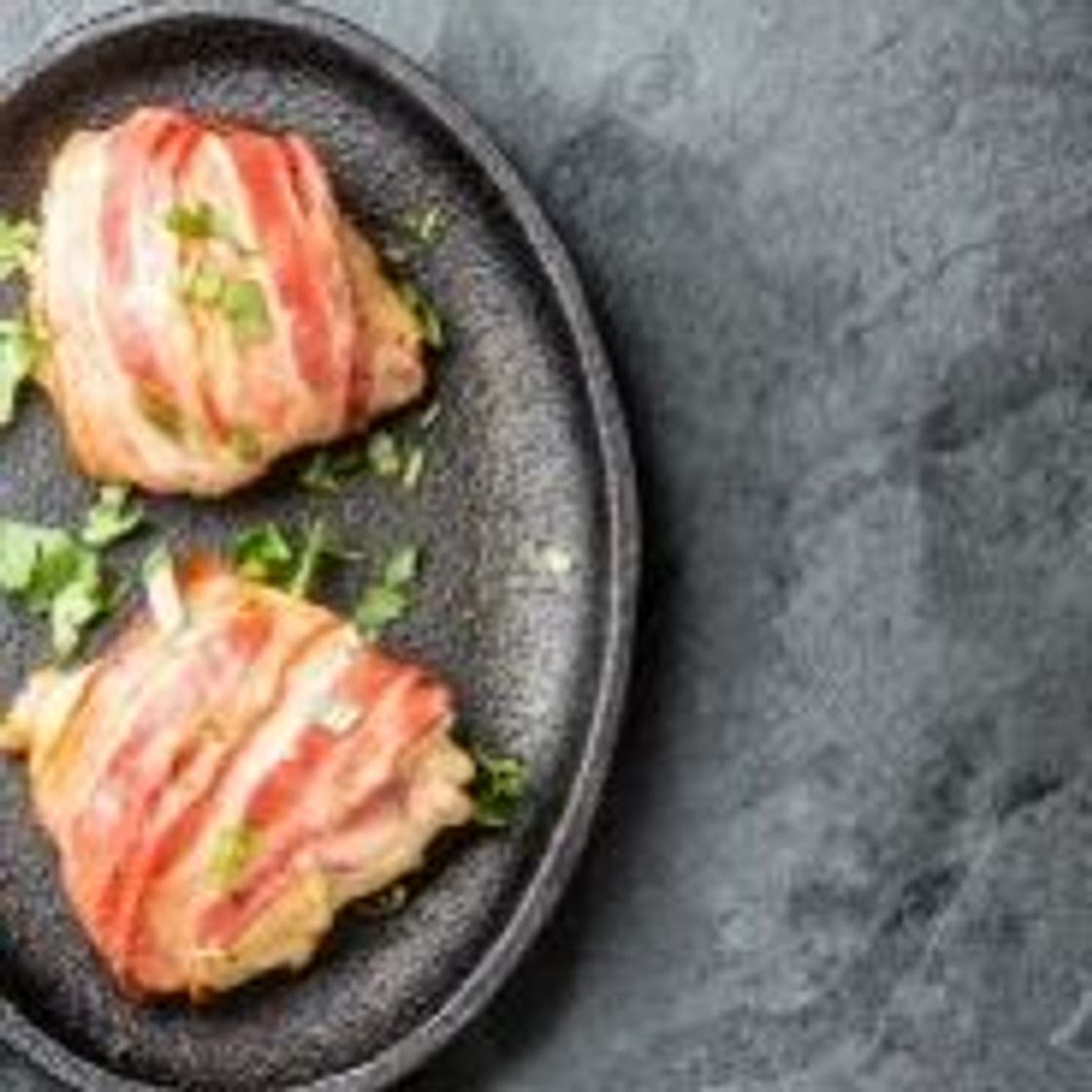 CHICKEN WRAPPED IN BACON