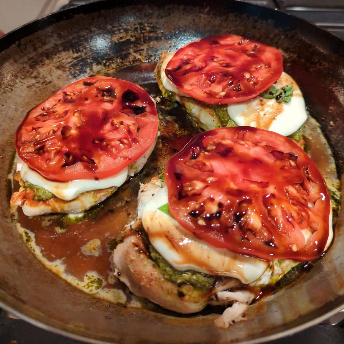 Easy Chicken Caprese
