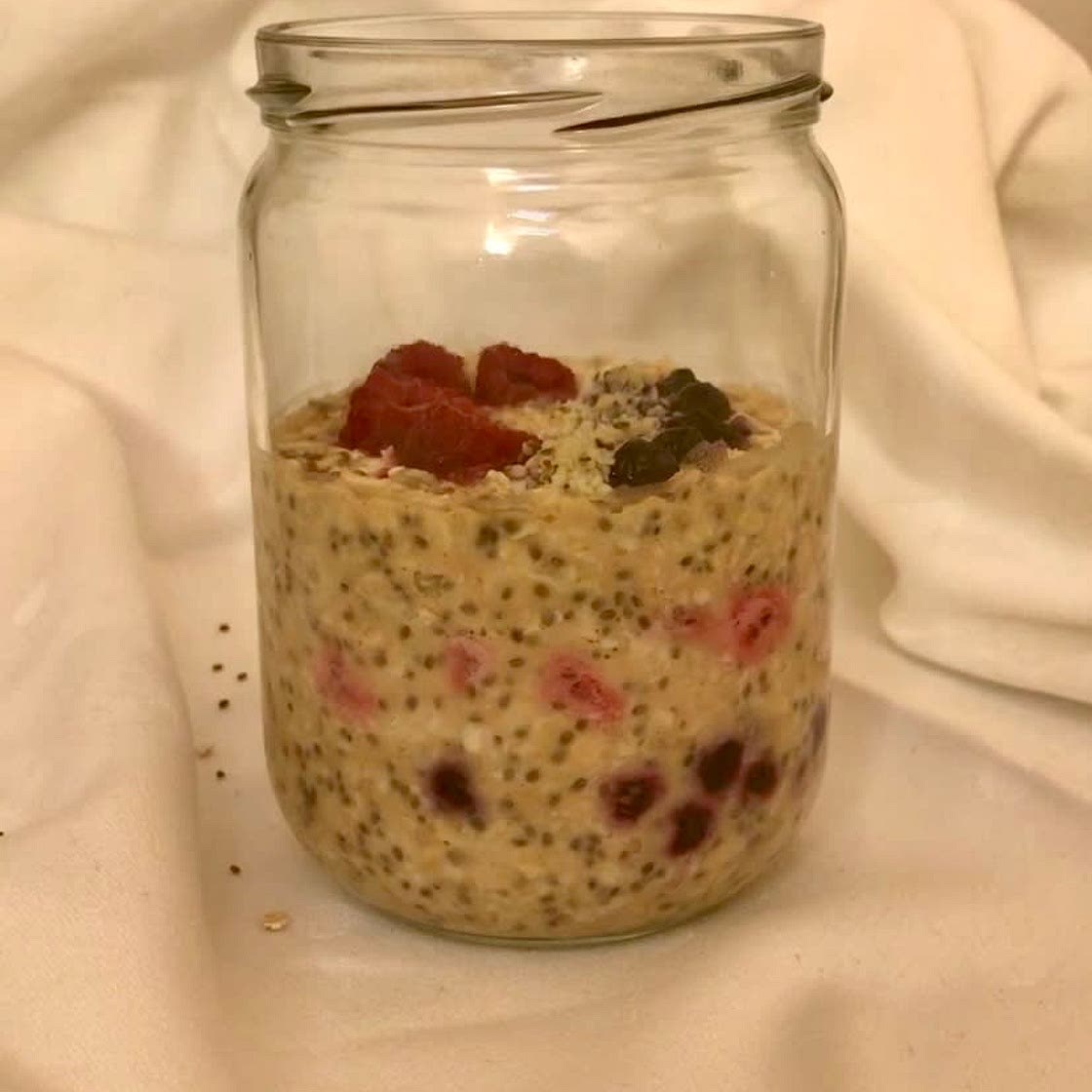 Pb & j overnight oats 