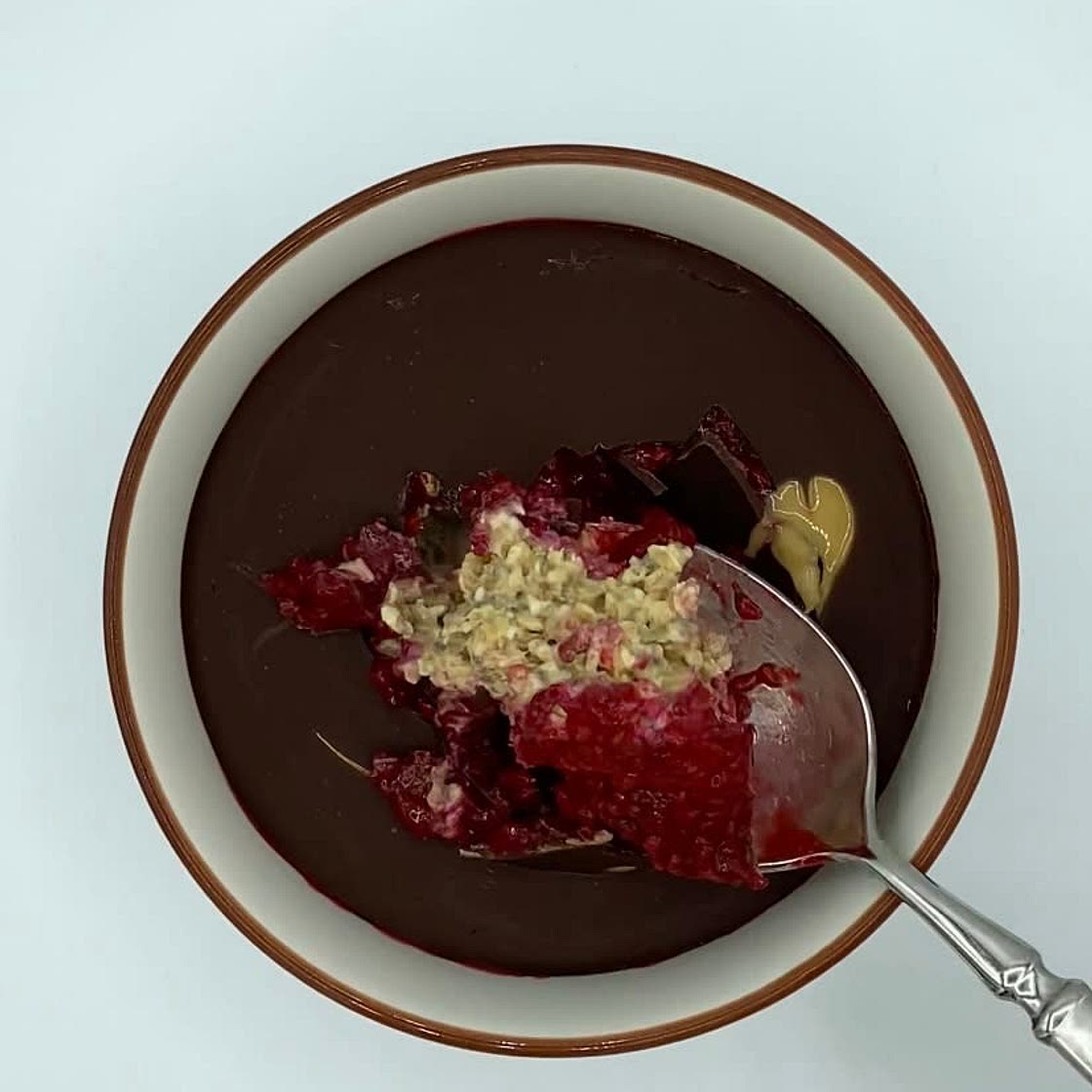 Choc-Raspberry overnight oats 