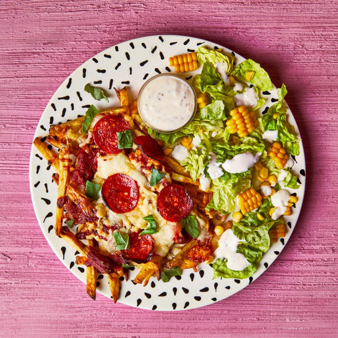 Cheesy Meat-free Pepperoni Pizza Loaded Fries With Garlic & Herb Dip