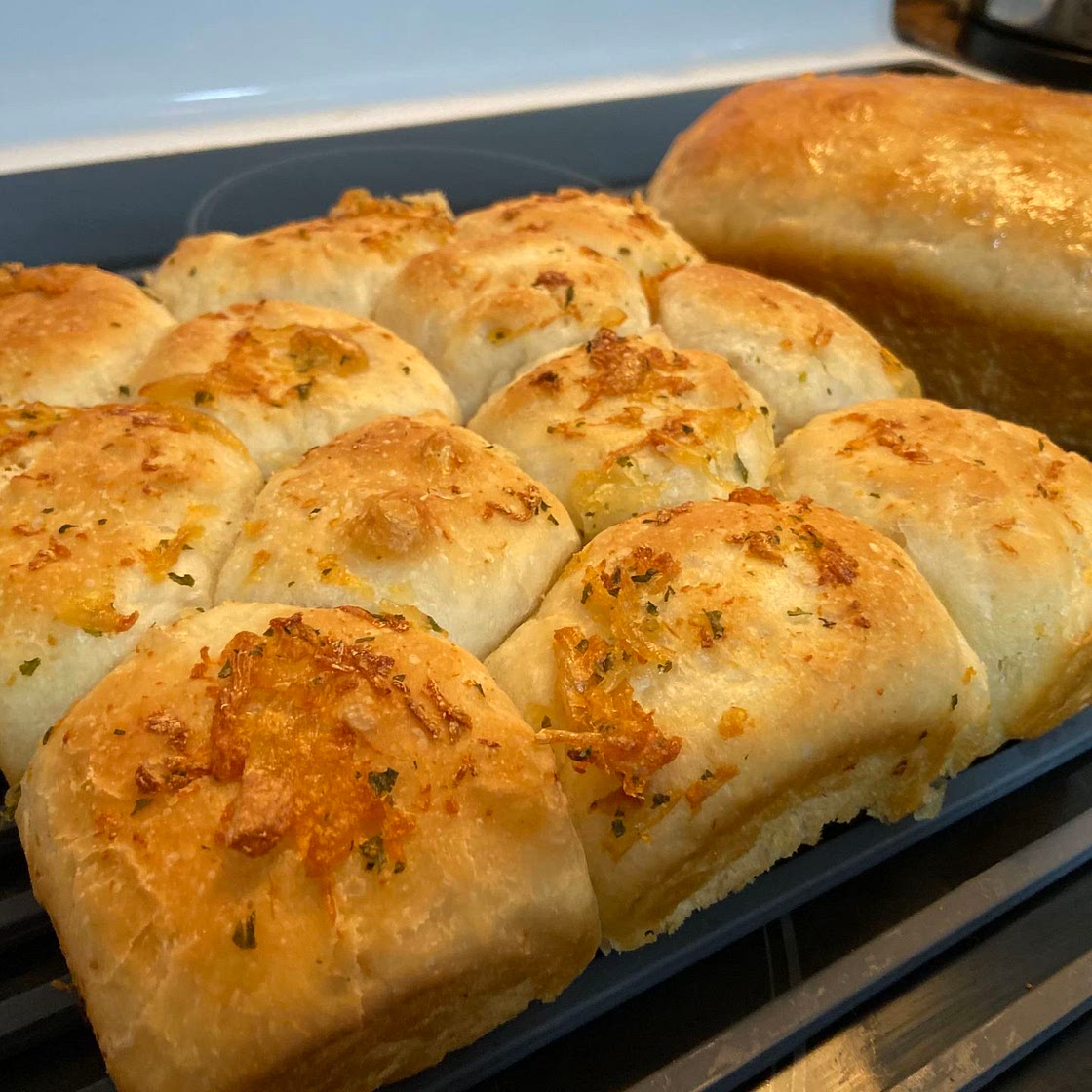 Cheddar Stuffed Garlic Buns