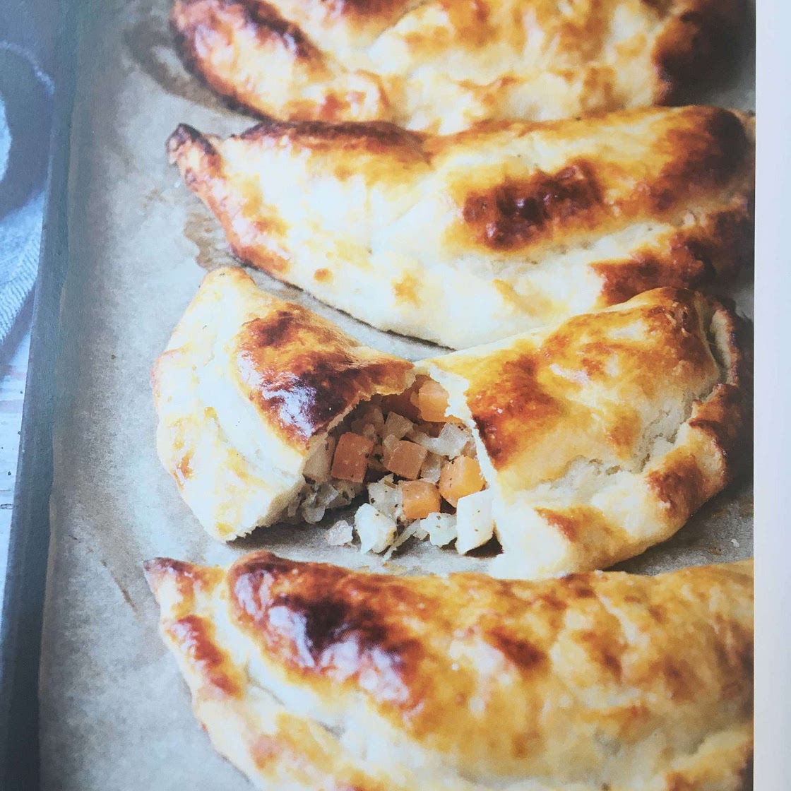 Veggie pasties
