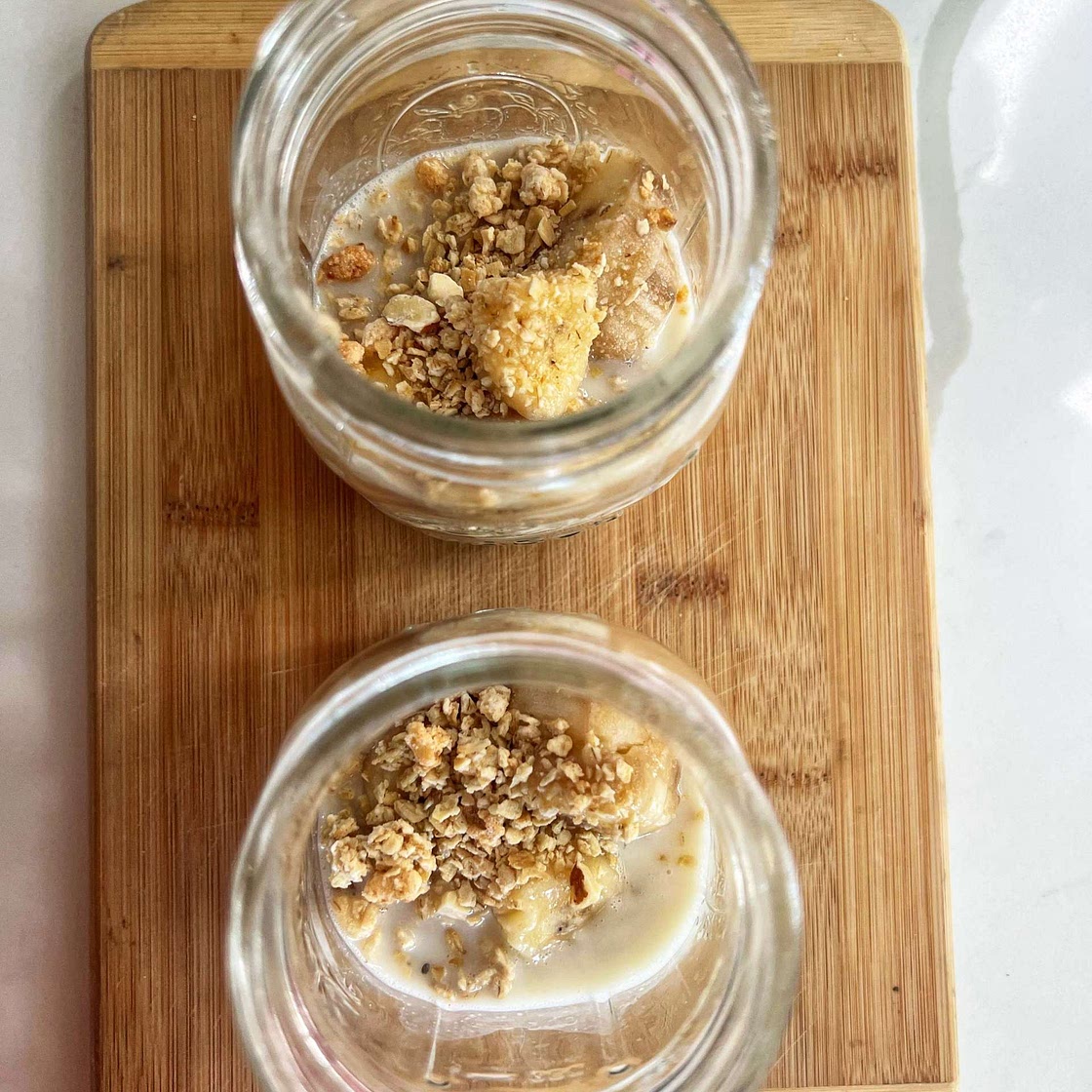 Banana Overnight Oats — Angiela Eats 