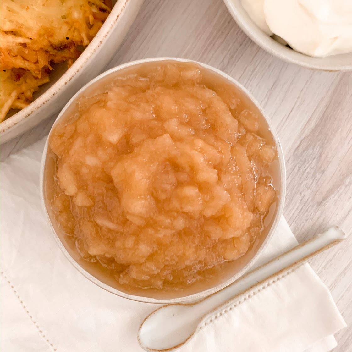 Slow Cooker Opal Applesauce