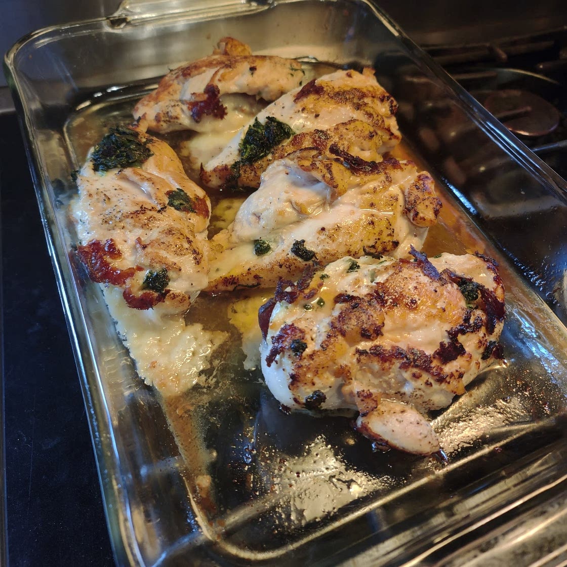 Bacon Spinach Stuffed Chicken