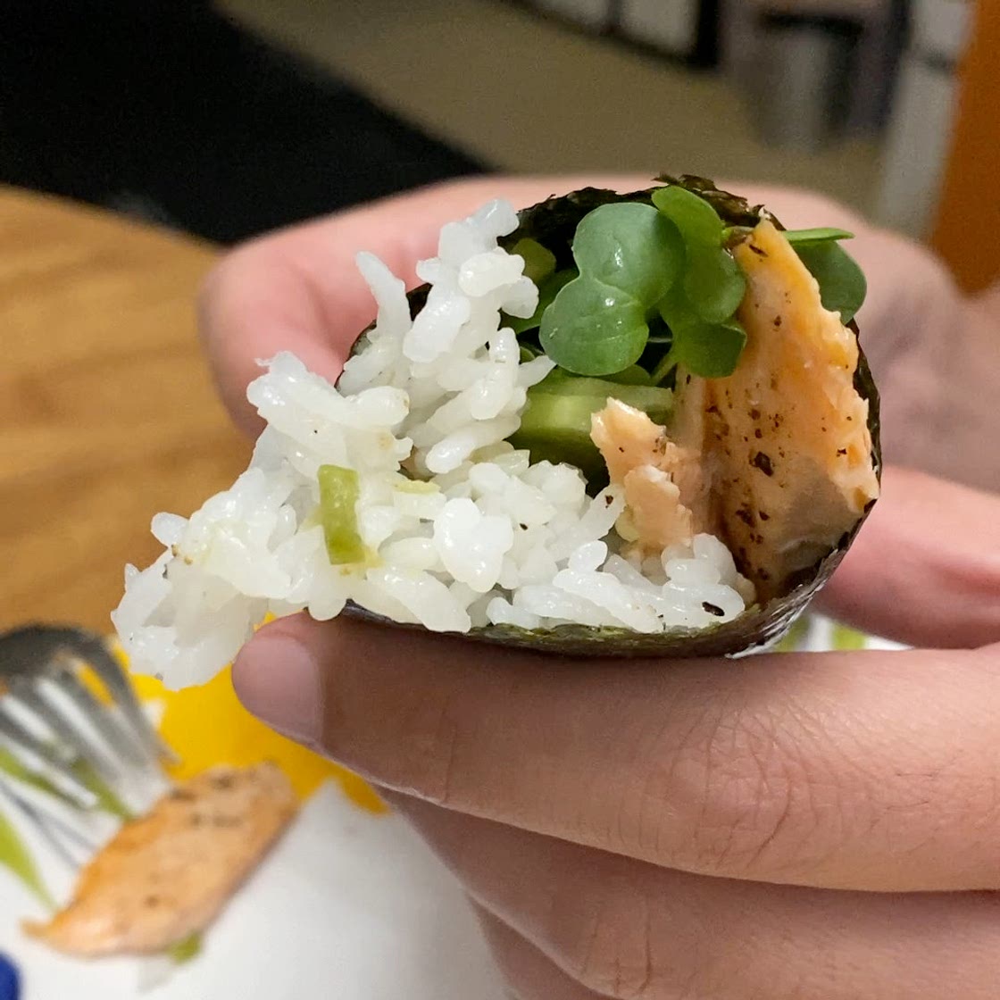Broiled Salmon Skin Handroll