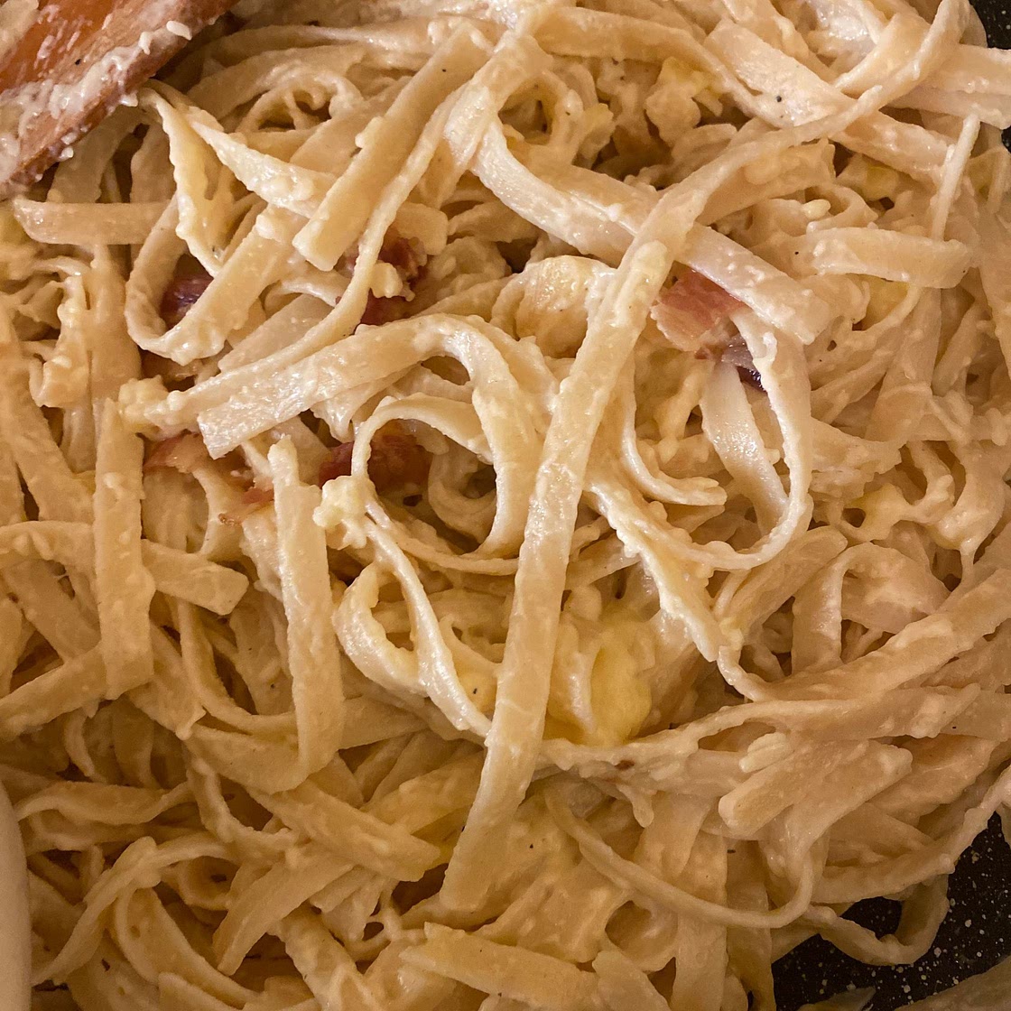 FETTUCCINE ALFREDO