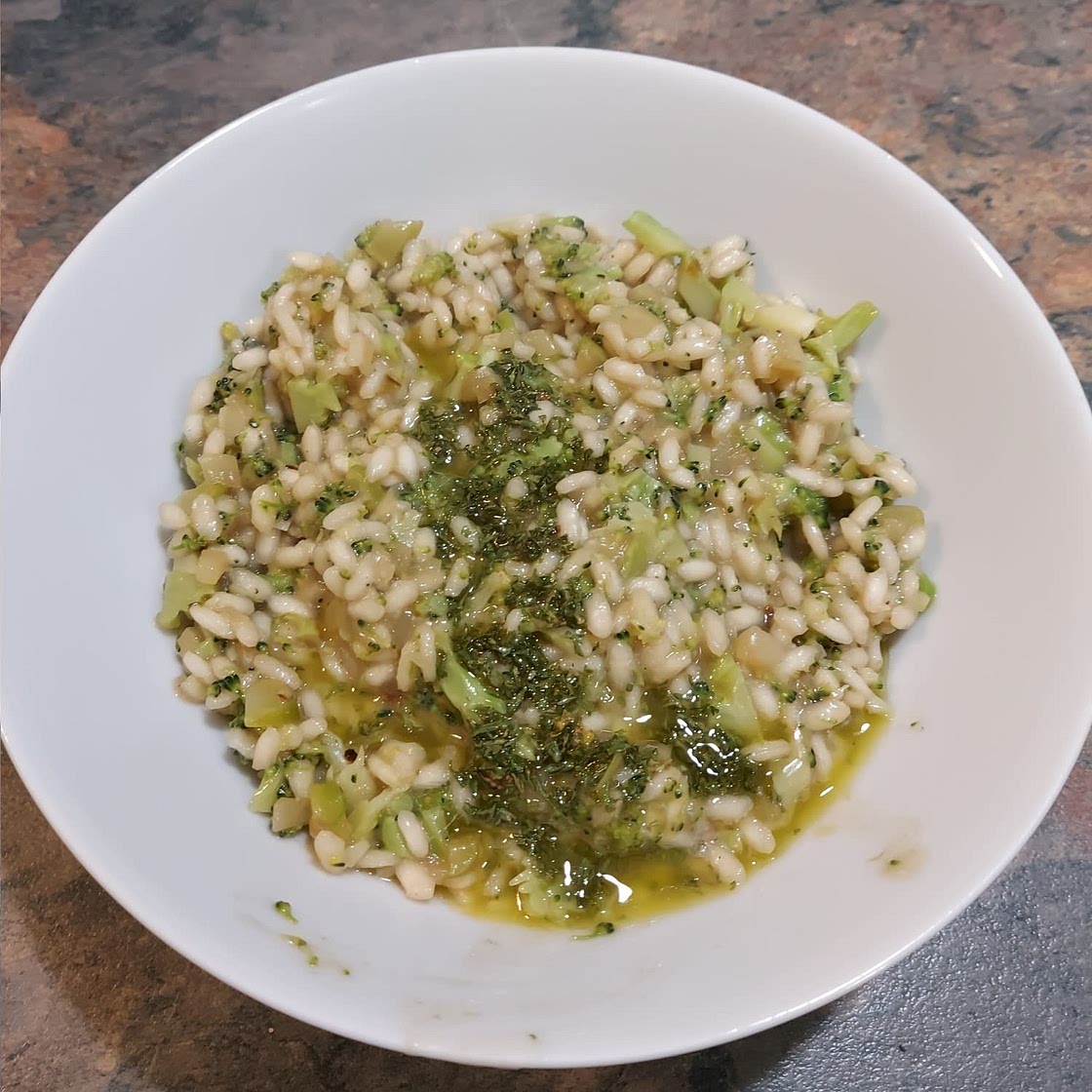 CREAMY BROCCOLI RISOTTO