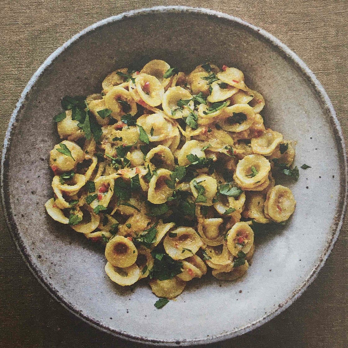 Creamy crabby pasta