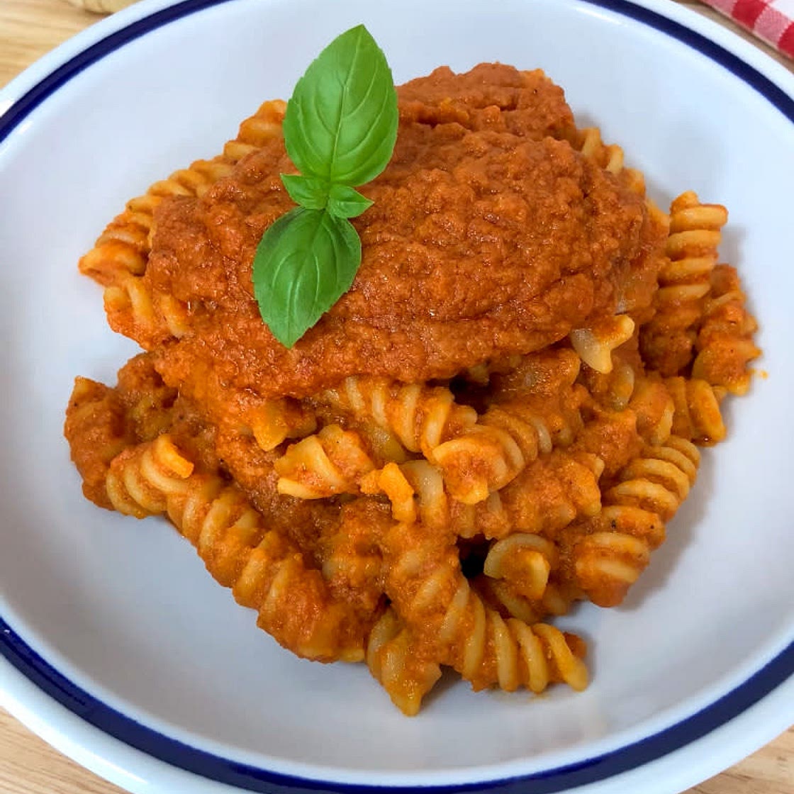 TUNA RAGÙ