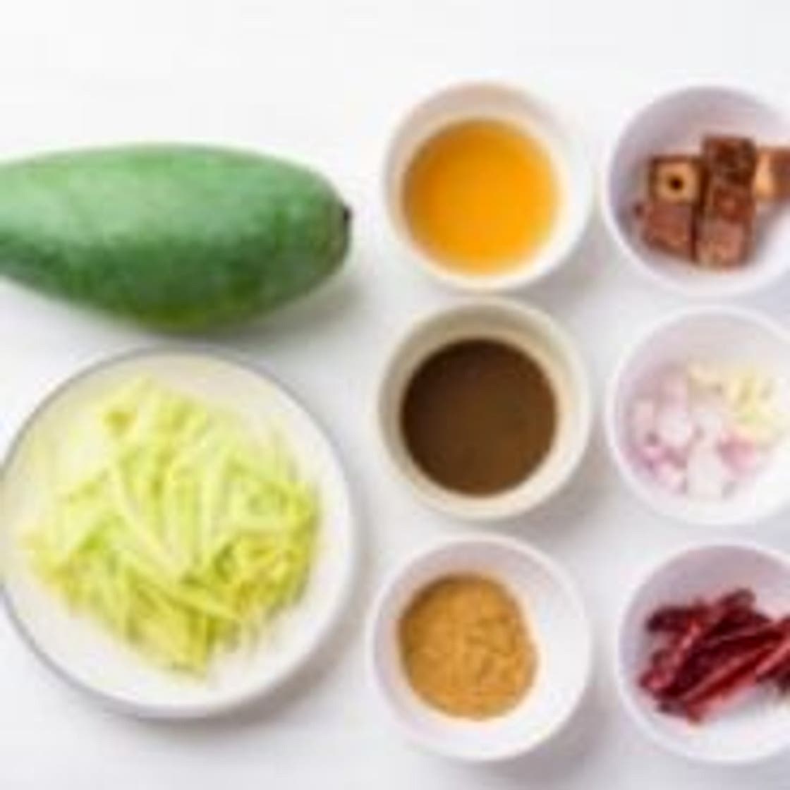 Thai green mango salad