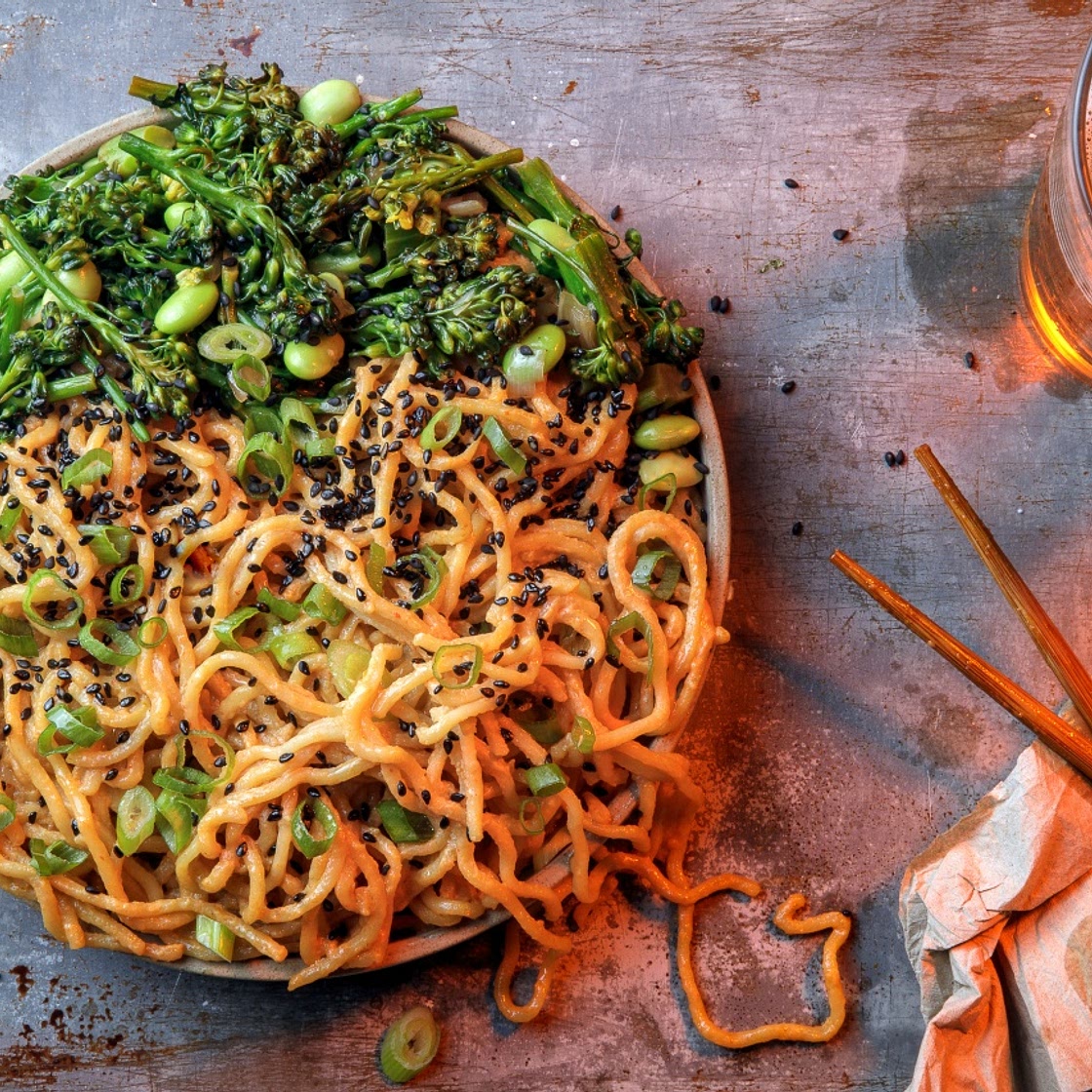 Garlic Sriracha Noodles with Broccolini