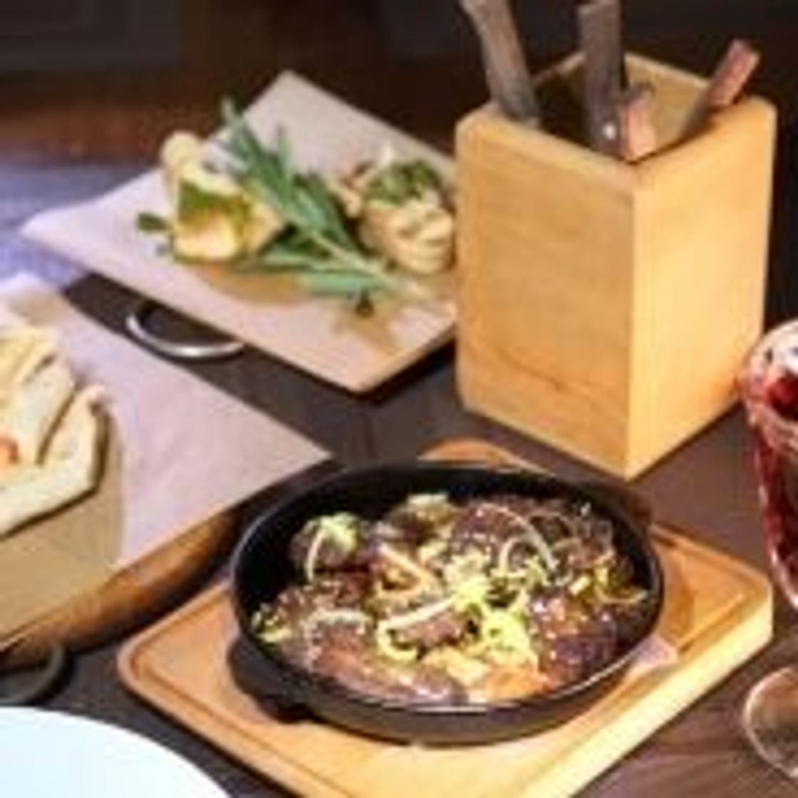 Fried beef liver with onion