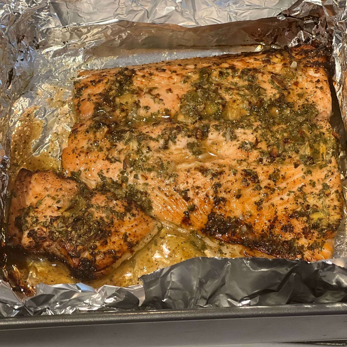 Baked Salmon with Pineapple, Garlic and Herbs
