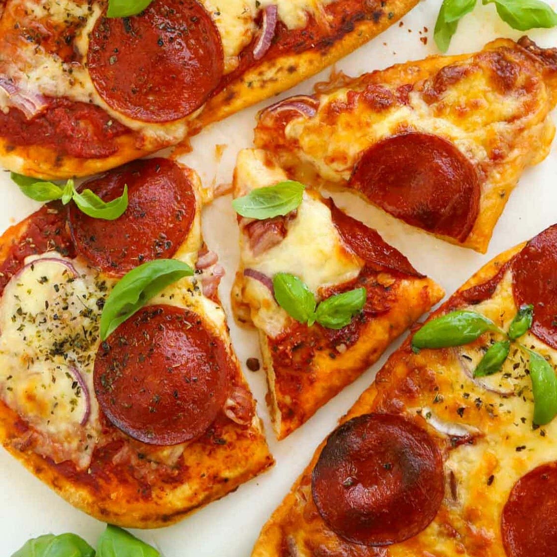 Naan Pizza