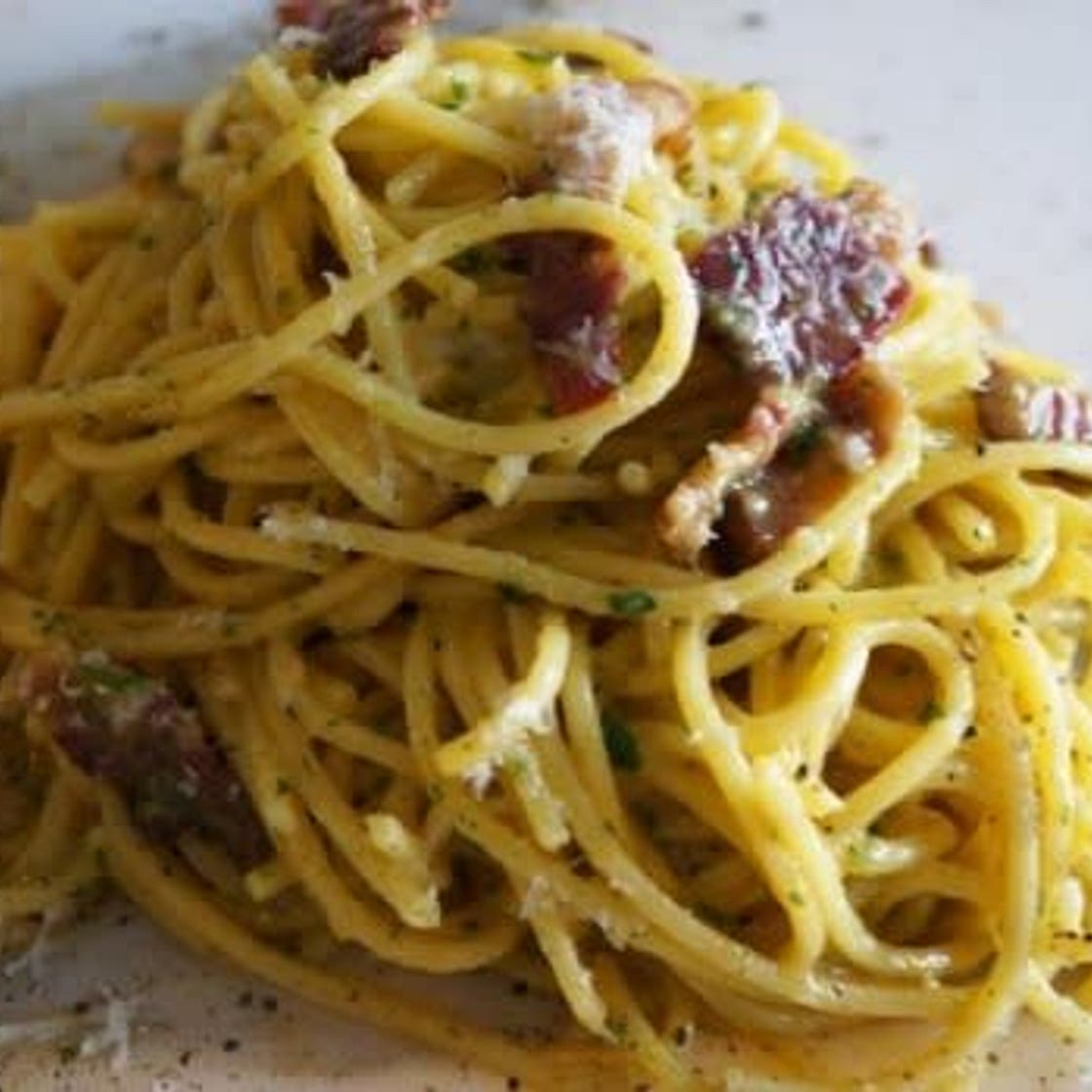 Spaghetti Carbonara NO CREAM!