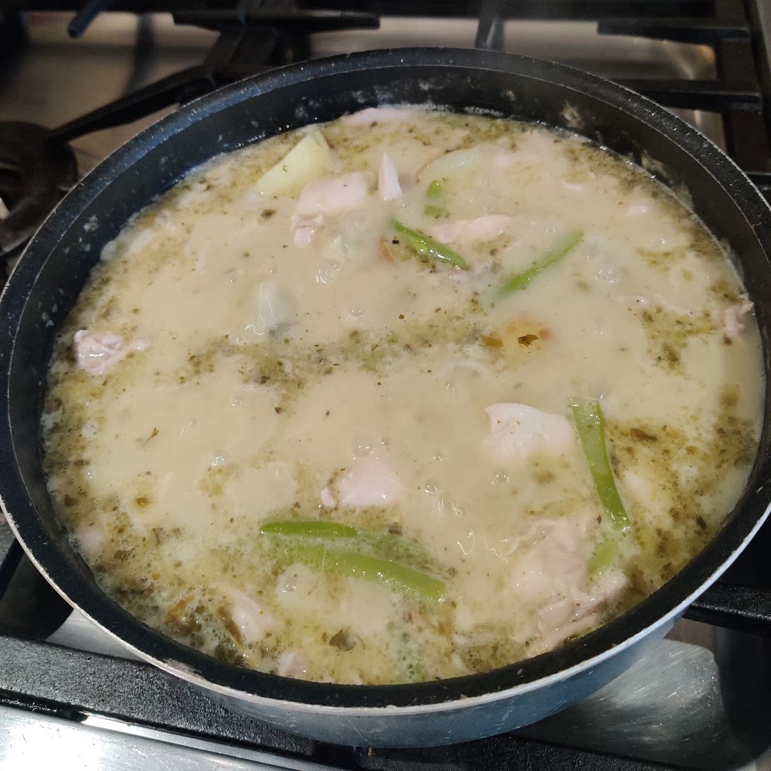 Thai green chicken curry