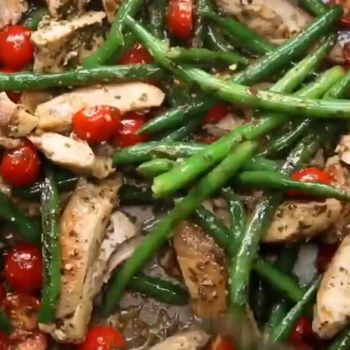 Pesto chicken & veggies