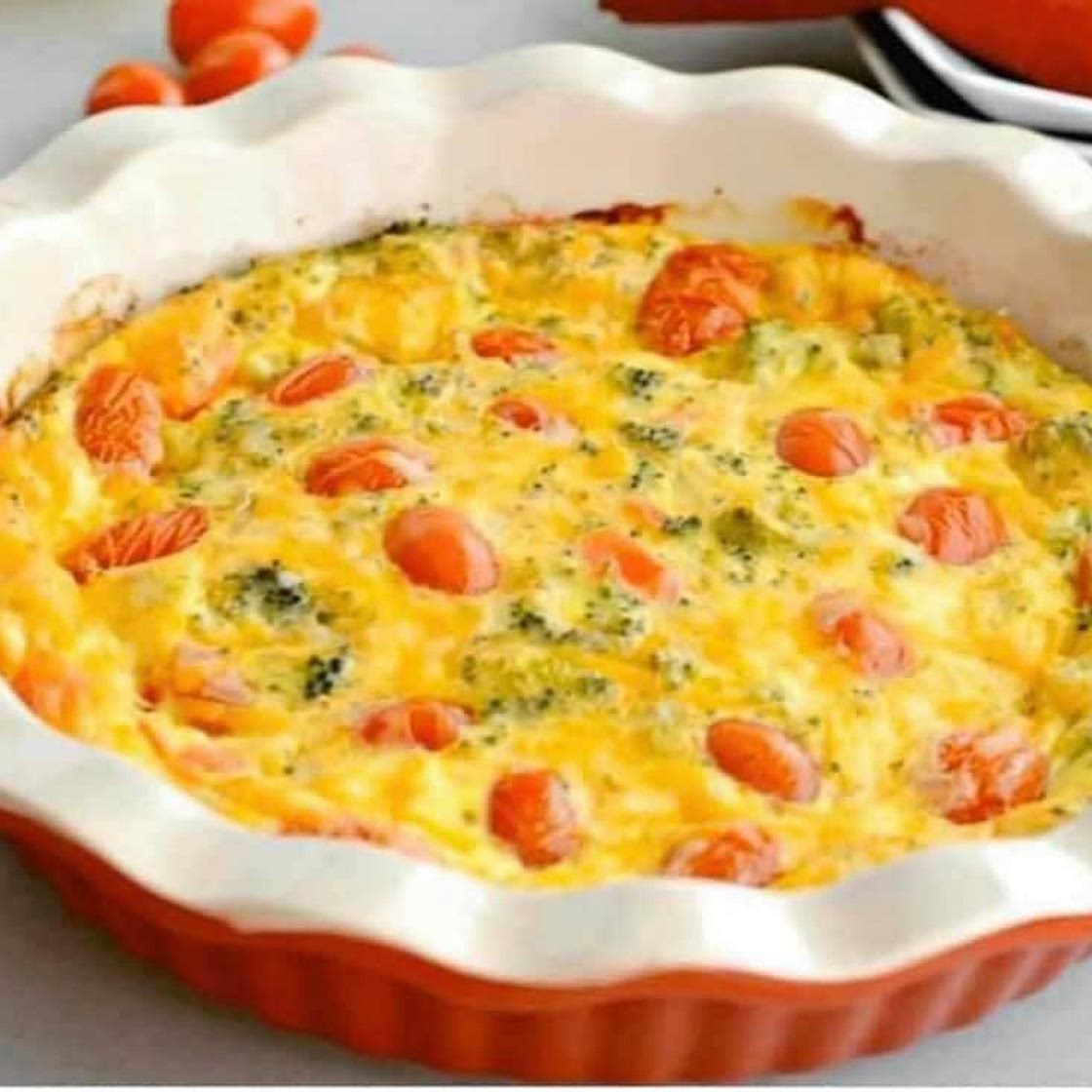 {Crustless} Vegetable Quiche 🥚🧀 🥦 🍅