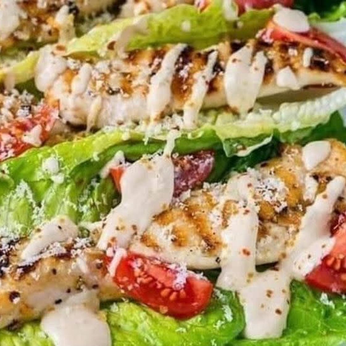 Caesar Chicken Lettuce Wraps 🥬🍗