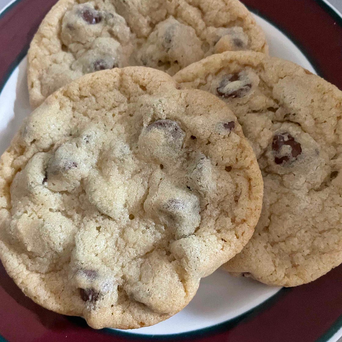 Delicious chocolate chip cookies 