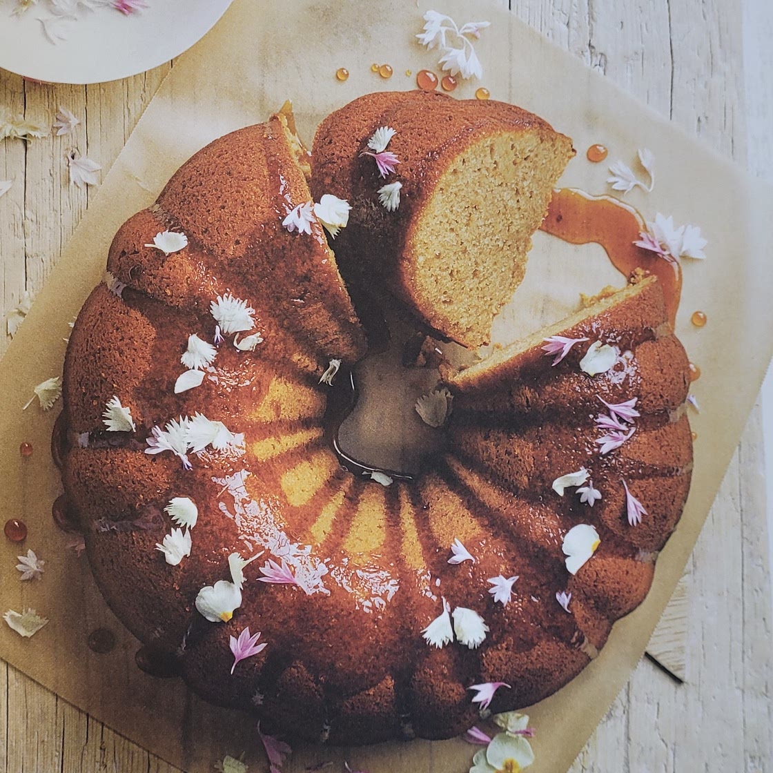 Earl Grey Tea and Lemon Cake