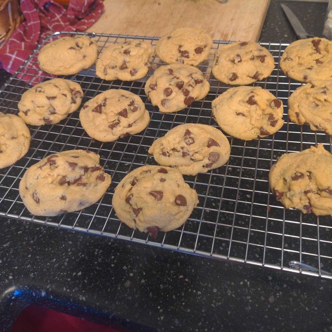 Perfect Vegan Chocolate Chip Cookies - Nora Cooks