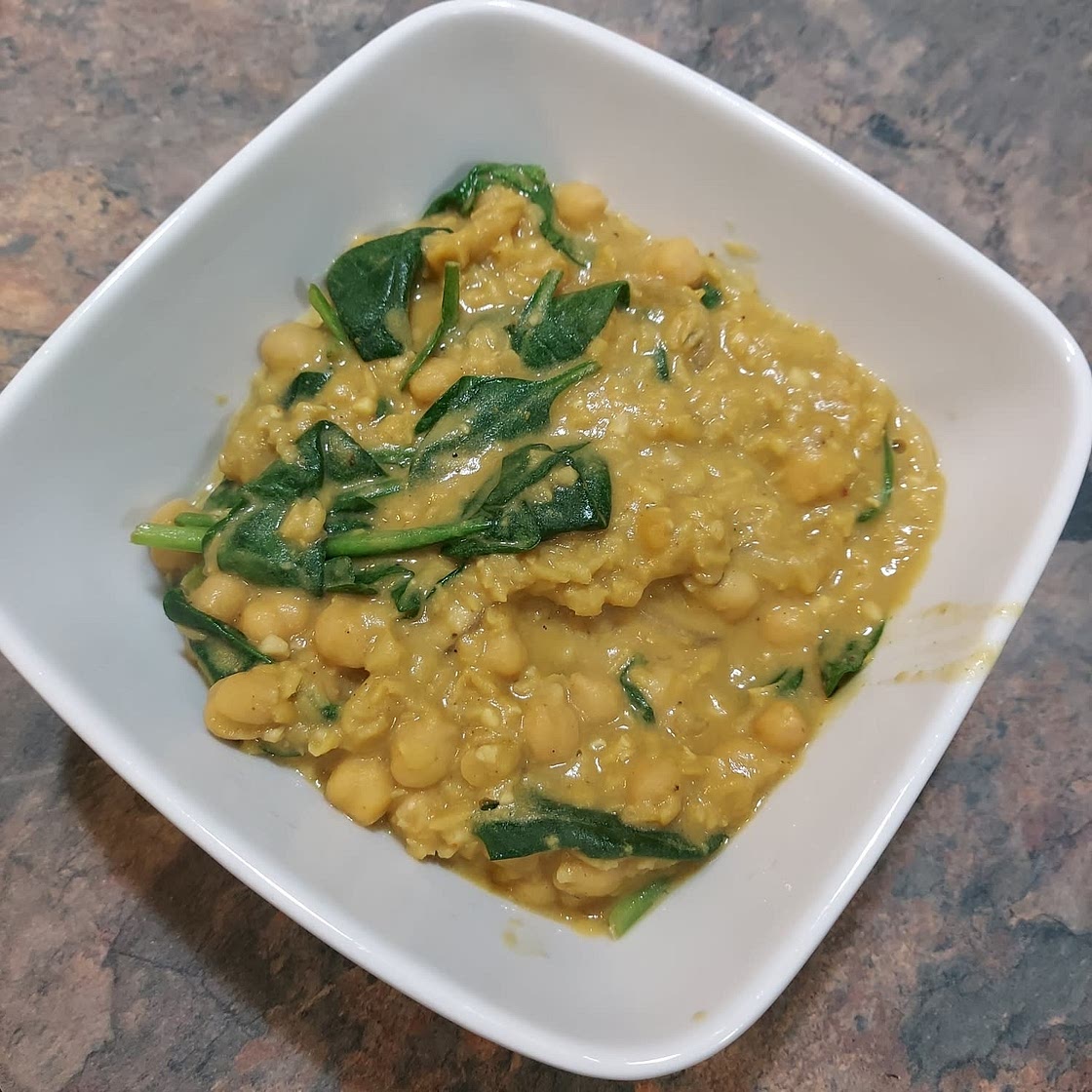 COCONUT DAAL