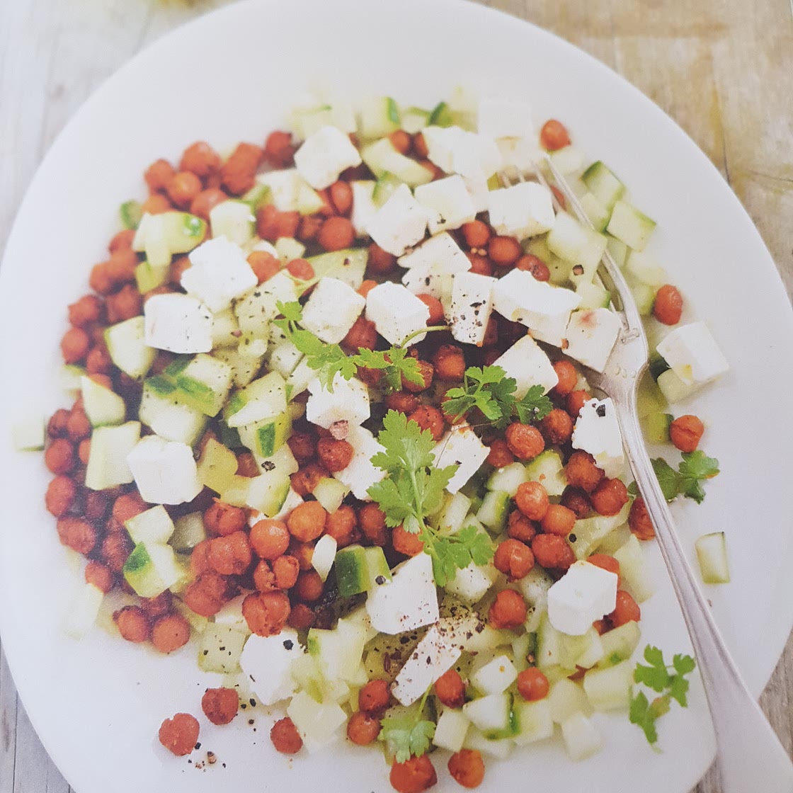 Salade d'été concombre