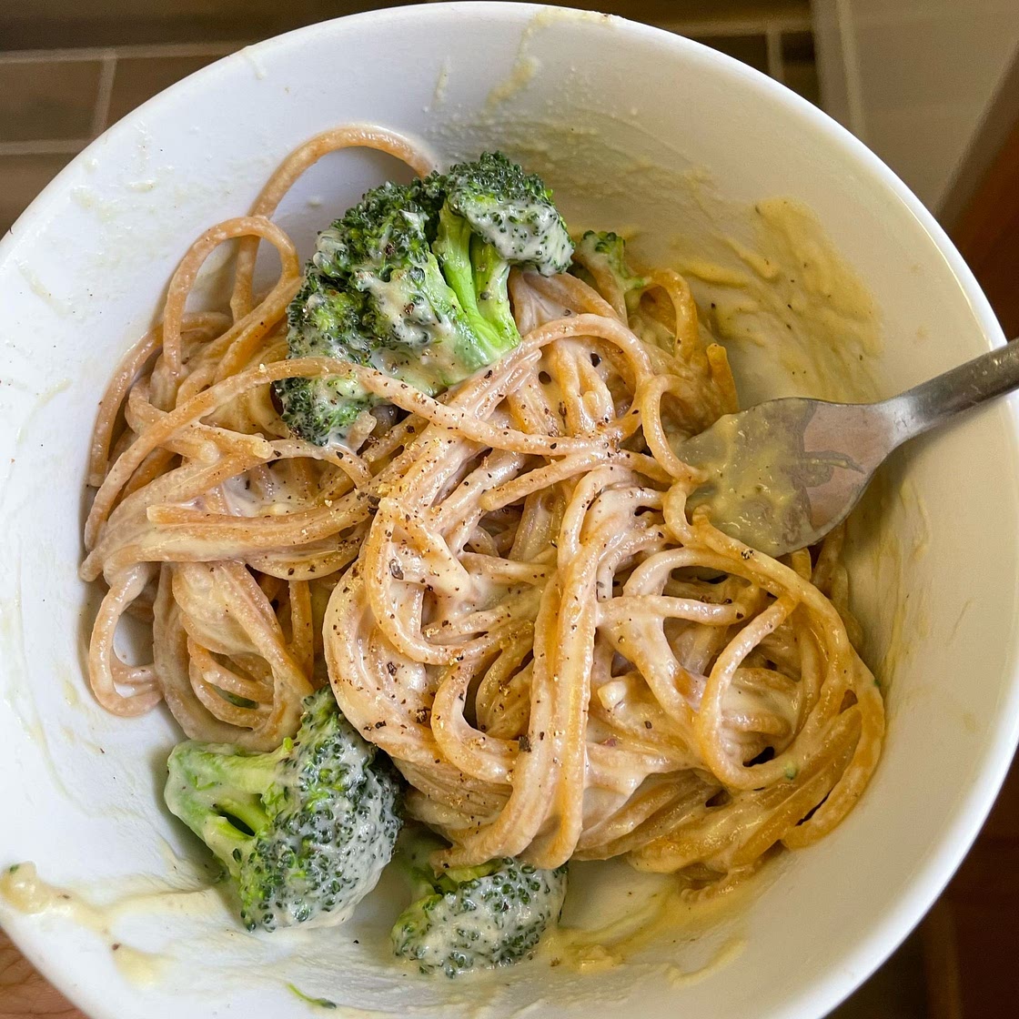 the Best Vegan Garlic Alfredo Sauce