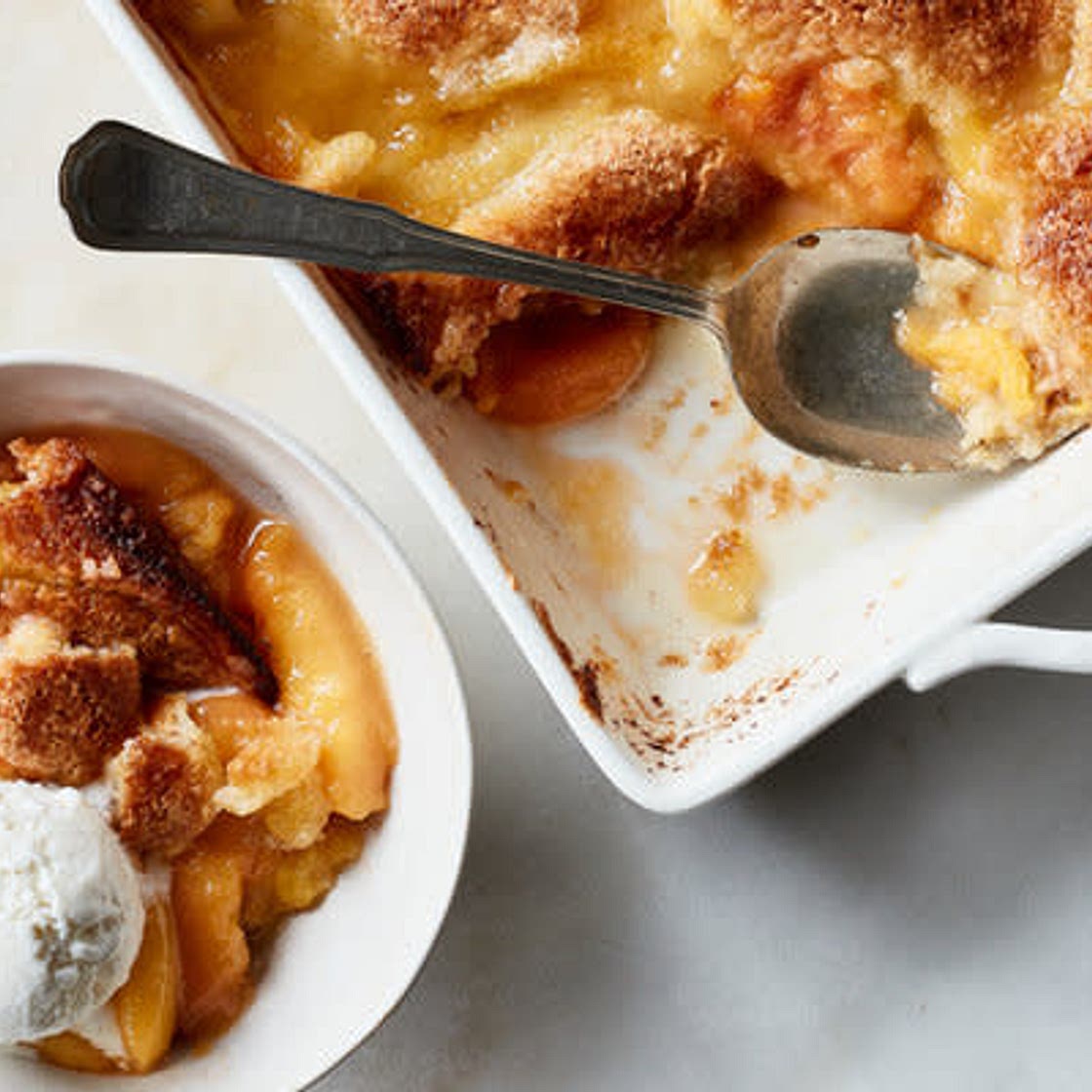 Easy Peach Cobbler