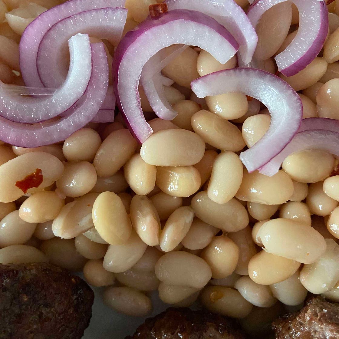 White beans salad