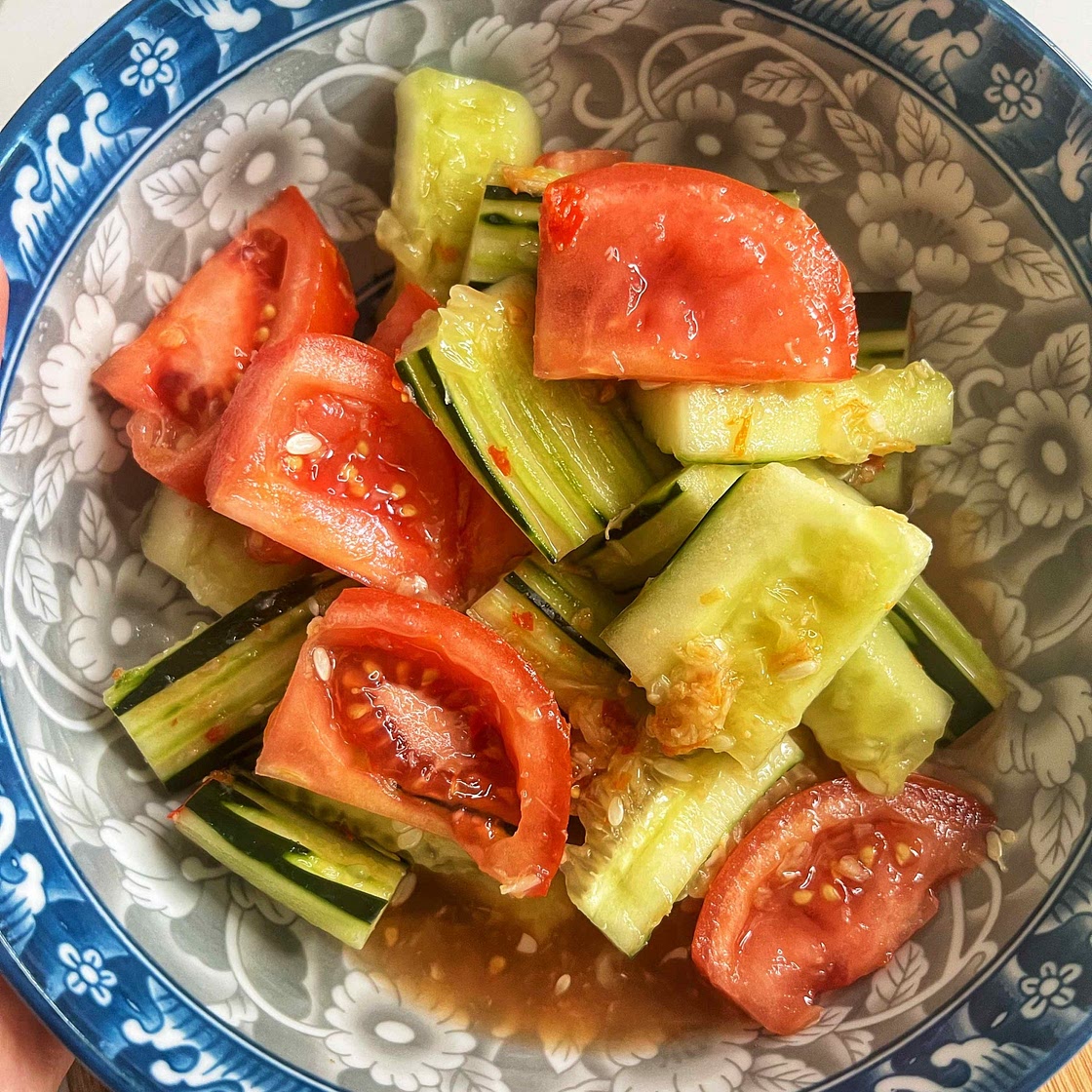 Asian Style Salad—Smashed Cucumber and Tomatoes — Angiela Eats - Quick, Easy, & Delicious Recipes