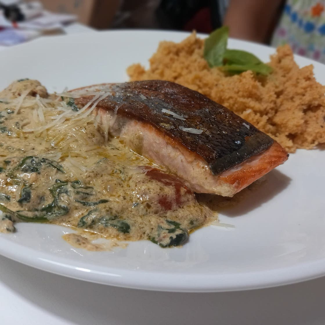 Creamy Pesto Salmon with Roasted Tomatoes and Pecans