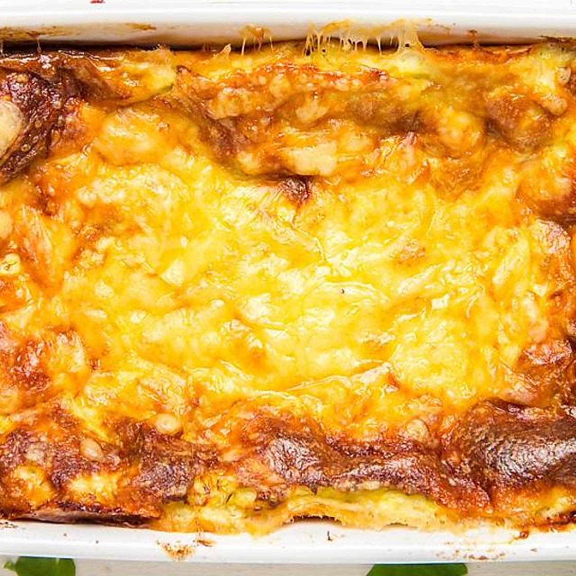 Easy Cheesy Puffy Egg Breakfast Casserole Recipe Hits the Spot | Casseroles | 30Seconds Food