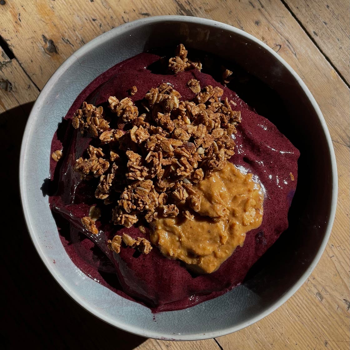 high protein smoothie bowl 