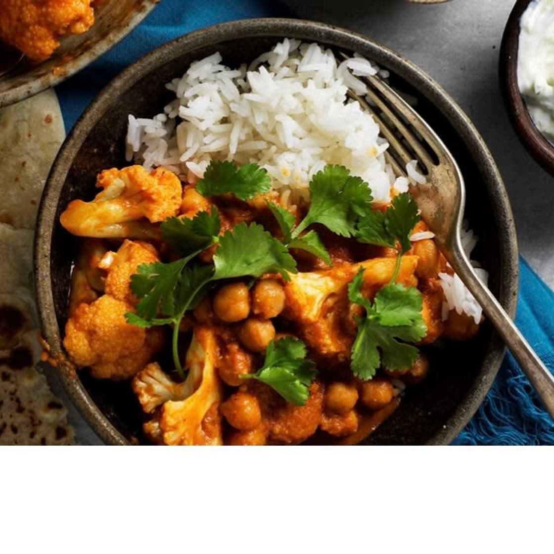 Creamy Cauliflower and chick pea curry