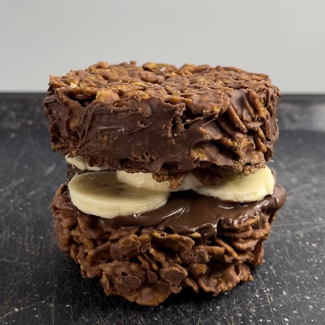 chocolate cornflakes sandwich
