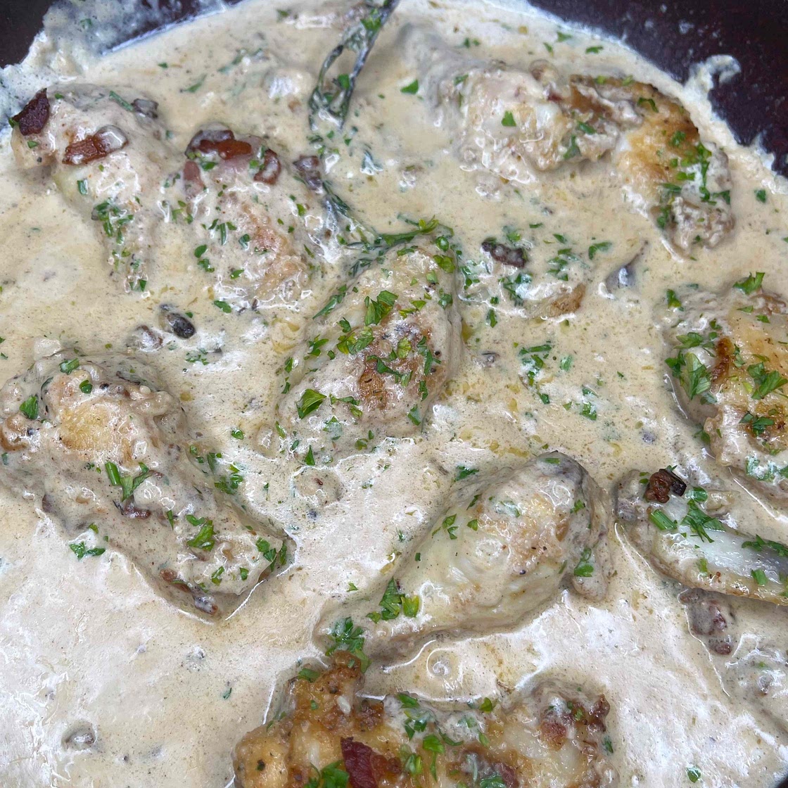 Creamy Smothered Chicken & mushrooms