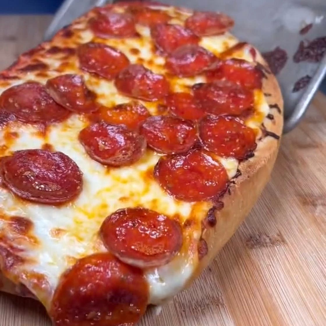 Cheese Pizza