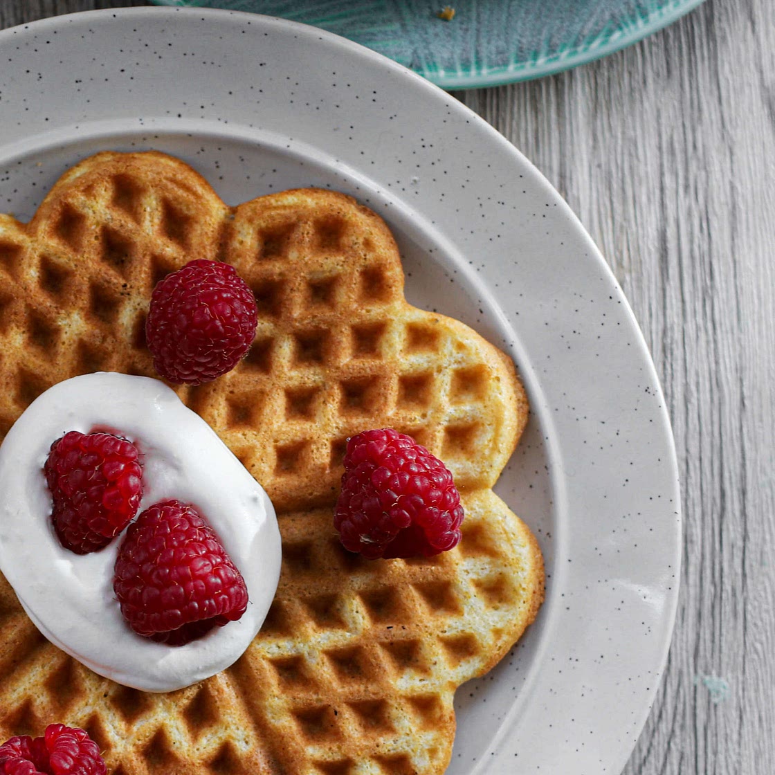 The Best Vegan Waffles 