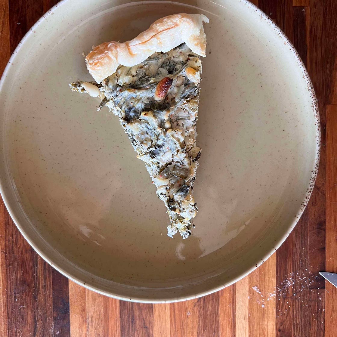 Vine leaf pie