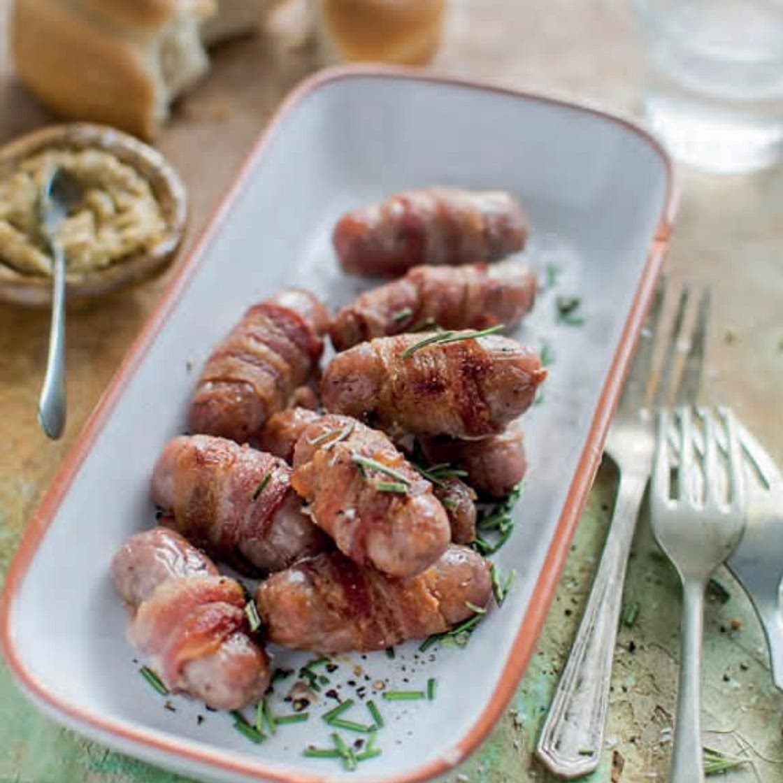 Mini sausages wrapped in bacon