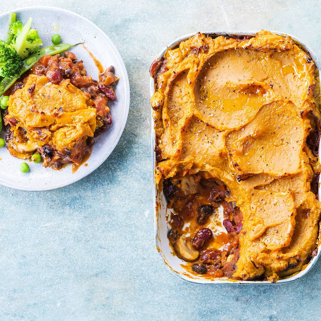 Veganer Shepherd’s Pie mit Süßkartoffeln und Bohnen