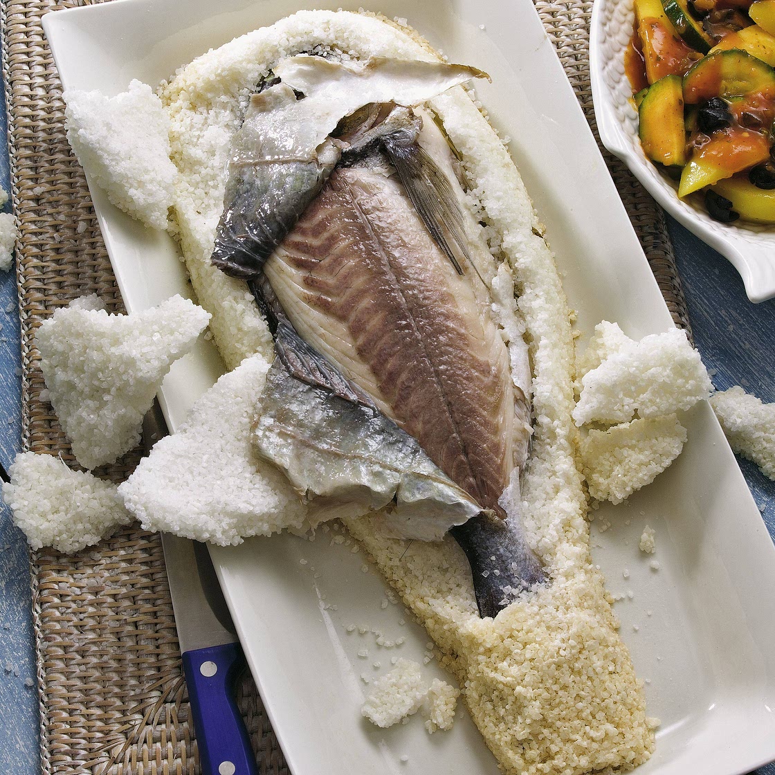 Dorade in Salzkruste